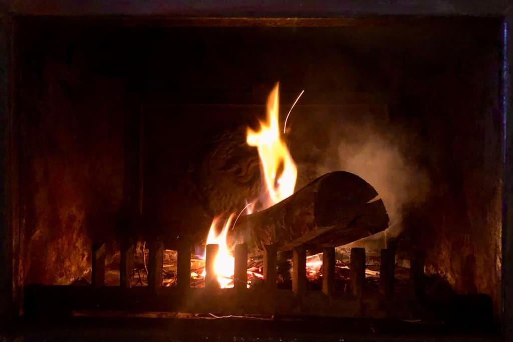 Maison Cosy Et Conviviale, Le B7 Besset Exteriör bild